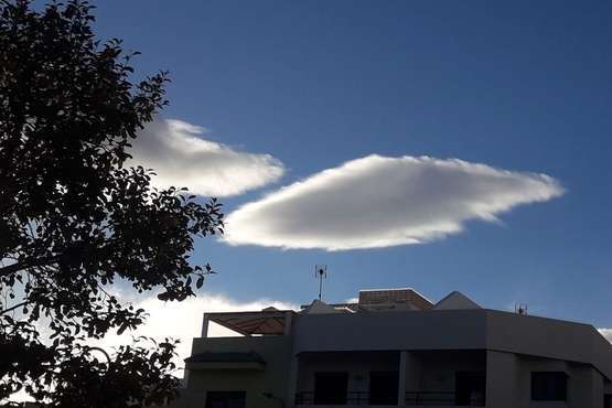 Nubes lenticulares sobre la costa de Telde/Gumersindo Hernández.