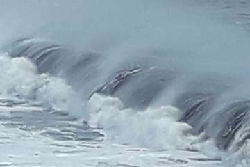  El oleaje fustiga la costa de Telde/Gumersindo Hernández (Foto 1-5) y Miguel Guti (Foto 6-10)