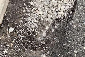 Estado actual de la calle de Juan Vega Yedra/TA.