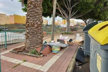 El incivismo mancilla a Magallanes en El Calero Alto/TA.