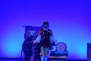 Representación en Telde del cuento El flautista de Hamelín/TA.