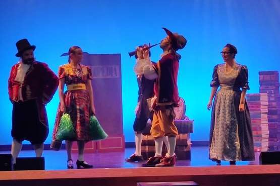 Representación en Telde del cuento El flautista de Hamelín/TA.