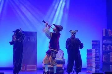 Representación en Telde del cuento El flautista de Hamelín/TA.