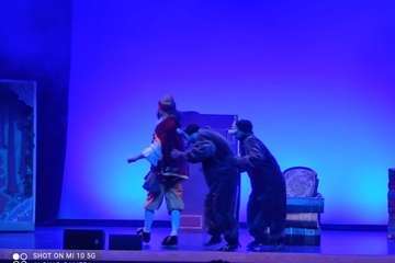 Representación en Telde del cuento El flautista de Hamelín/TA.