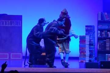 Representación en Telde del cuento El flautista de Hamelín/TA.