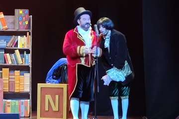 Representación en Telde del cuento El flautista de Hamelín/TA.