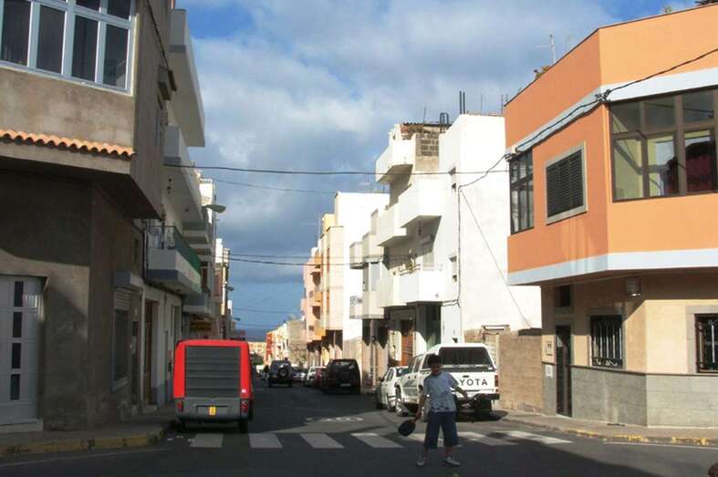 Imagen de archivo de una calle de Las Huesas/TA.