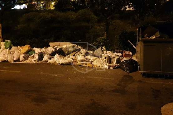 Los escombros toman las calles de La Herradura (Telde)/TA.