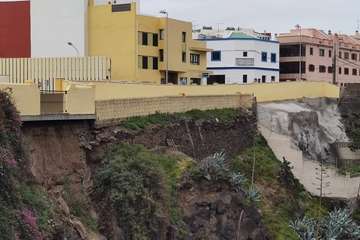 La Avenida Alcalde Alejandro Castro (Telde) recupera su carril de subida/TA.