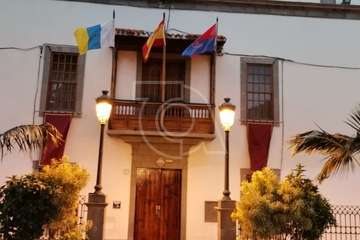 Telde estrena faldones por Semana Santa/TA.