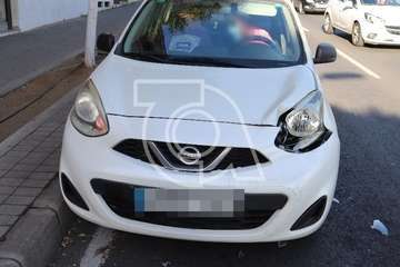 Solo daños materiales en un choque de dos vehículos en el casco de Telde/TA.