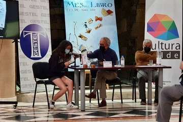 Armando Ravelo y Juan Carlos de Sancho presentarán sus obras este jueves en la Biblioteca Saulo Torón/Francisco Javier Santana y TA.   