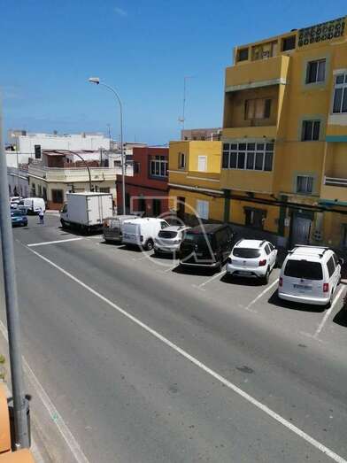 El accidente tuvo lugar en la intersección de las calles de San Fernando (carretera general) y Torricelli/TA.