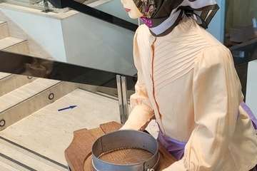  Artesanía y vestimenta tradicional canaria en el Teatro de Telde/Jesús Ruiz Mesa.