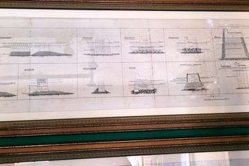 Conferencia de Juan Ismael Santana sobre el ingeniero Juan de León y Castillo/Antonio Alí y Jesús Ruiz Mesa.