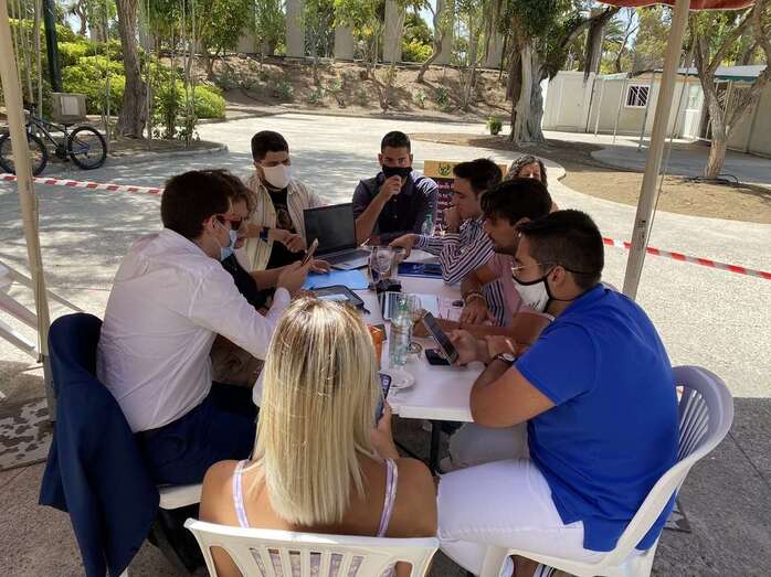 La reunión tuvo lugar en el parque urbano de San Juan/TA.