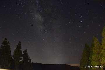 La lluvia de estrellas fugaces desde Gran Canaria/Antonio Alí.