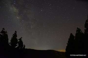 La lluvia de estrellas fugaces desde Gran Canaria/Antonio Alí.