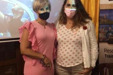  Éxito de la presentación del nuevo libro de la teldense Fefi Martín/TA.