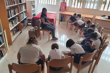 Sesión de cuentos en la Biblioteca Municipal de Jinámar/TA.