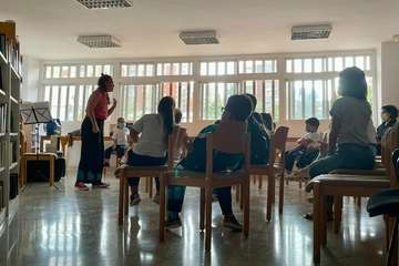 Sesión de cuentos en la Biblioteca Municipal de Jinámar/TA.