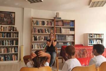 Sesión de cuentos en la Biblioteca Municipal de Jinámar/TA.