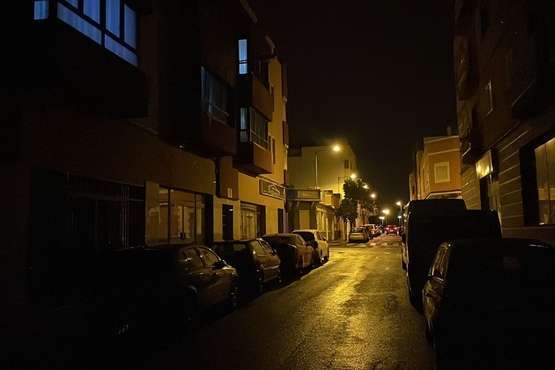 Apagón del alumbrado público en calles de Los Llanos de Telde/TA.