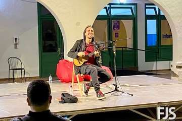 Actividades de ocio para la infancia y adolescencia en la Casa de la Juventud de Telde/TA.