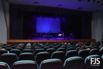 Representación en Telde la obra musical Tras la puerta violeta, ¿cruzamos?/Francisco Javier Santana.