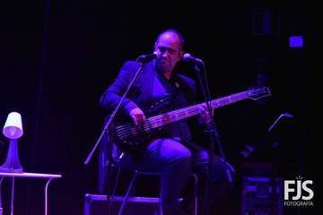 Representación en Telde la obra musical Tras la puerta violeta, ¿cruzamos?/Francisco Javier Santana.