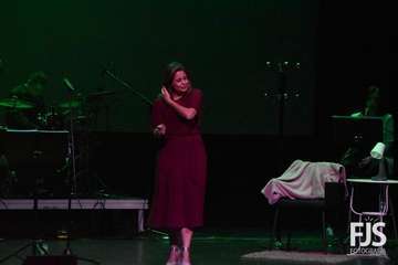 Representación en Telde la obra musical Tras la puerta violeta, ¿cruzamos?/Francisco Javier Santana.