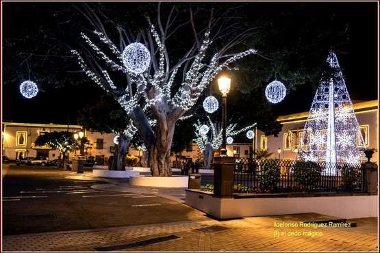 La luz de la Navidad ilumina Telde/Ildefonso Rodríguez.