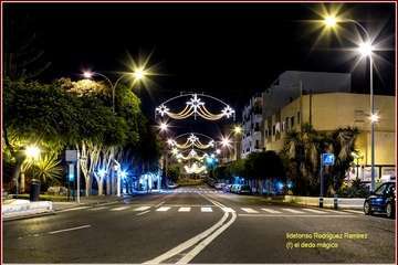 La luz de la Navidad ilumina Telde/Ildefonso Rodríguez.