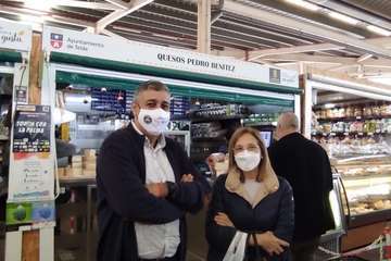 Concierto navideño de la Escuela Municipal de Folclore en el Mercado de Telde/Antonio Alí y TA.