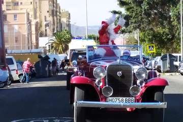  Papá Noel reparte alegría e ilusión en La Garita y Valle de Jinámar/TA.