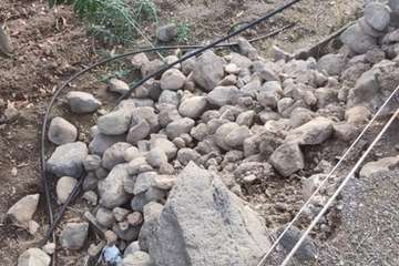 Desprendimiento en un camino vecinal de Tara/TA.