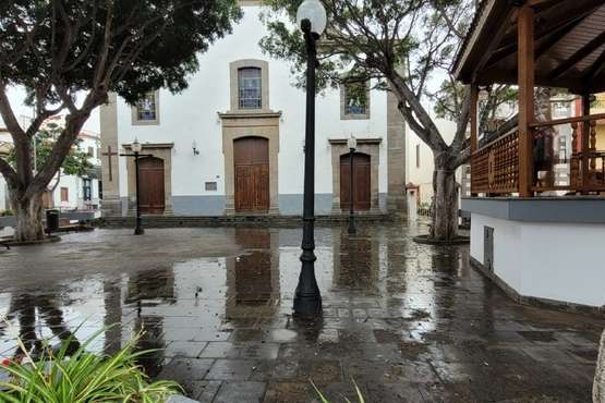 La borrasca moja Telde/Jesús Ruiz Mesa.
