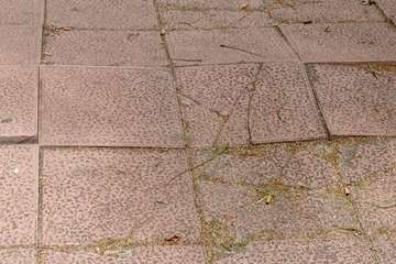 Denuncia vecinal sobre el estado del parque infantil de Las Huesas/TA.