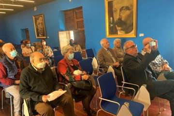 Emotivo encuentro de familiares de poetas de Telde/TA.