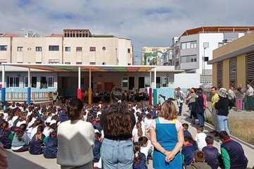 La Banda Municipal deleita a los escolares del CEIP León y Castillo de Telde/TA.