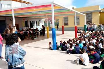 La Banda Municipal deleita a los escolares del CEIP León y Castillo de Telde/TA.