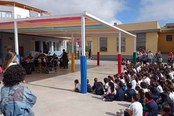 La Banda Municipal deleita a los escolares del CEIP León y Castillo de Telde/TA.