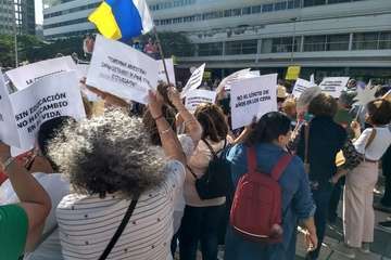 Telde apoya la protesta por el derecho a la Educación de Adultos/TA.