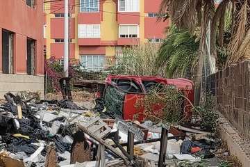 Las llamas vuelven al edificio de okupas en La Pardilla/TA.