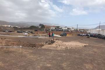 Exhibición de 4x4 y exposición de coches antiguos y clásicos en Lomo Cementerio (Telde)/TA.