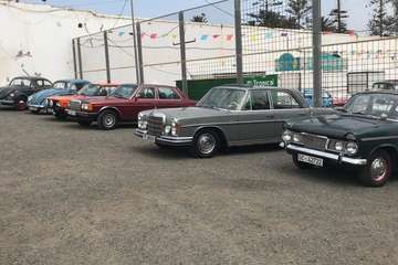 Exhibición de 4x4 y exposición de coches antiguos y clásicos en Lomo Cementerio (Telde)/TA.