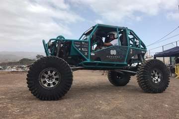 Exhibición de 4x4 y exposición de coches antiguos y clásicos en Lomo Cementerio (Telde)/TA.