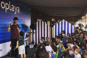 La magia de Aníbal desborda la BiblioPlaya de Melenara/TA.