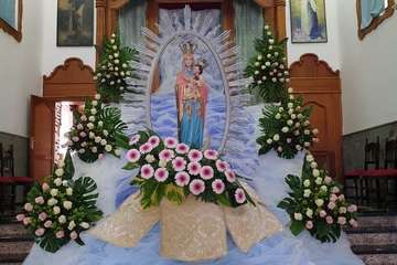 La Virgen de las Nieves regresa a su camarín en el templo de Lomo Magullo (Telde)/Francisco Javier Santana.