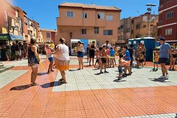 Divertida fiesta del agua y la sal en La Garita/TA.